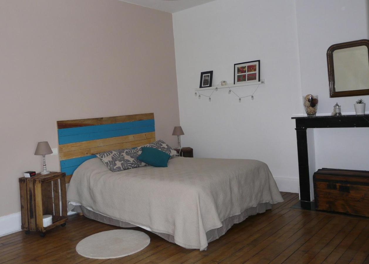 La Pie Grieche Bed & Breakfast Lucquy Exterior foto