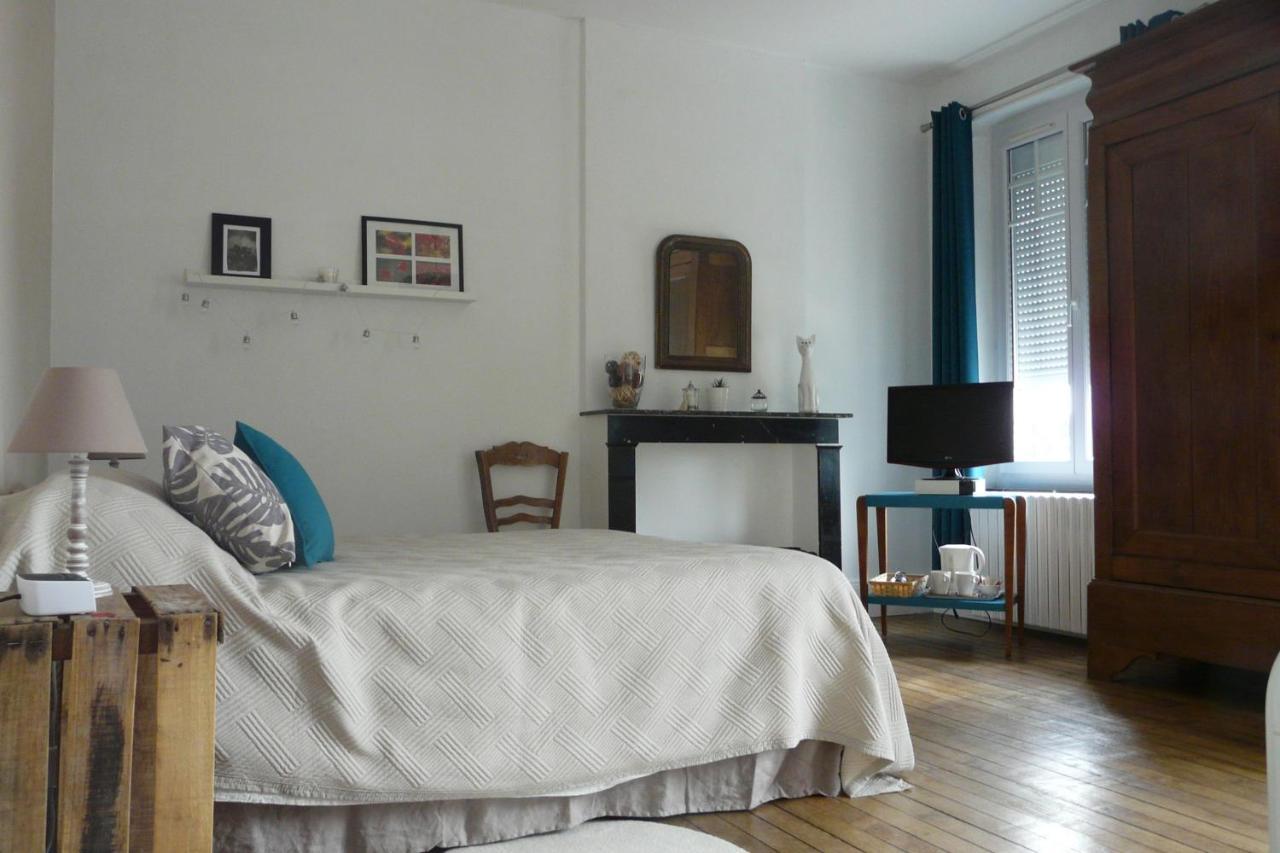 La Pie Grieche Bed & Breakfast Lucquy Exterior foto